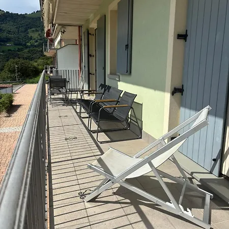 Balconi Sul - Stunning Lakeview And Pool * Parzanica